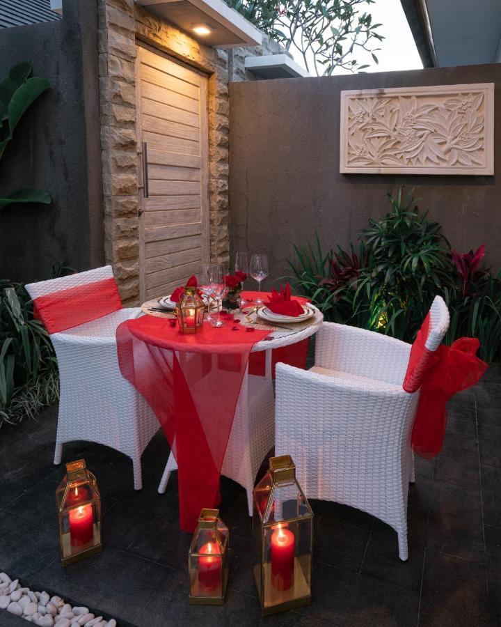 Le Cielo Romantic Villas By Maviba Seminyak Eksteriør bilde